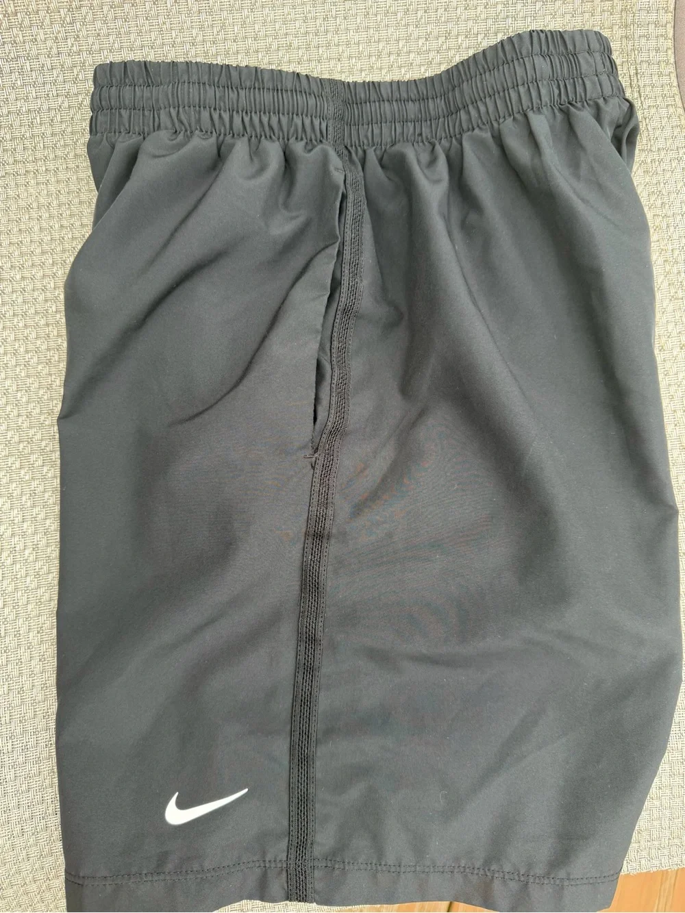 Nike Boys Dri-FIT Athletic Training Shorts Black Size Large (14-16)
